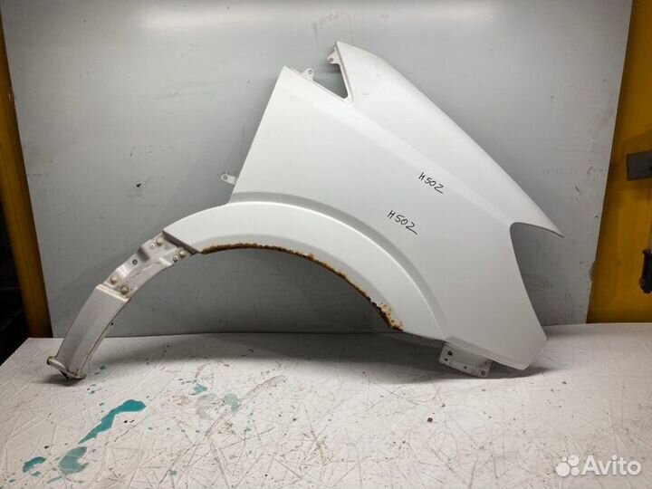 Крыло переднее правое Mercedes Sprinter W906