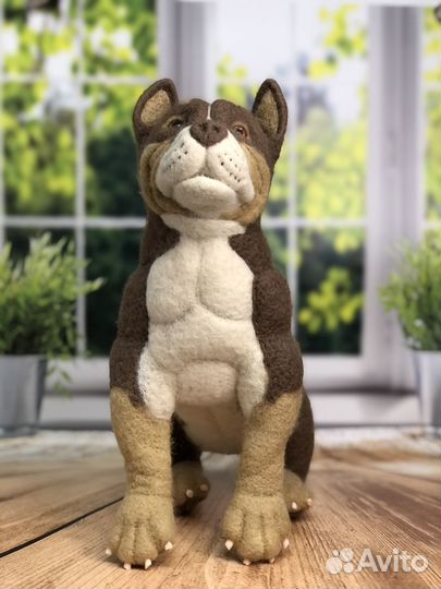 Стаффорд. игрушка из шерсти
