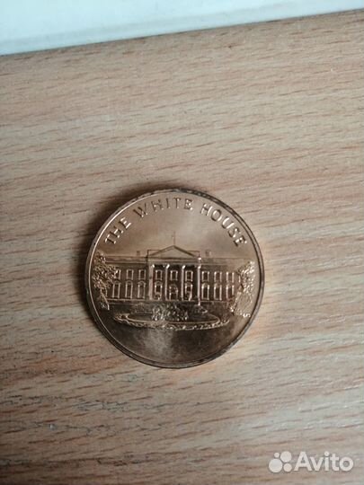 Коллекционная настольная медаль Seal of the White