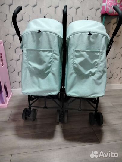 Коляска для двойни