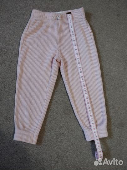 Костюм(брюки и кофта) для девочки р. 98