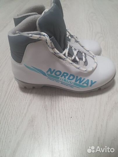 Лыжные ботинки nordway 32