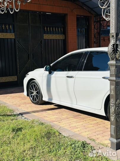 Toyota Camry 3.5 AT, 2018, 143 125 км