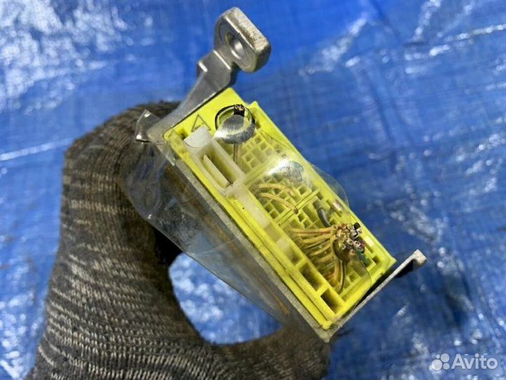 Блок управления airbag Toyota Mark X GRX125 4grfse