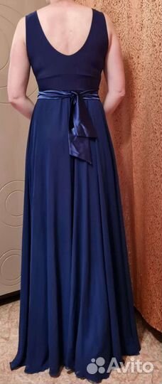 Платье вечернее