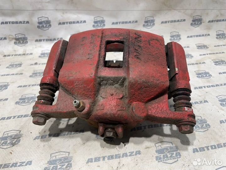 Суппорт передний левый Honda Civic