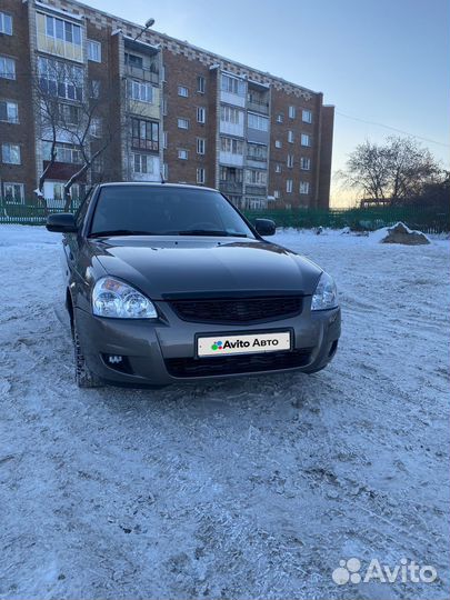 LADA Priora 1.6 МТ, 2017, 100 000 км