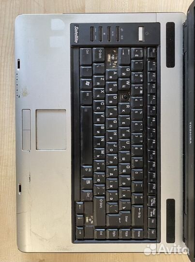 Toshiba ноутбук
