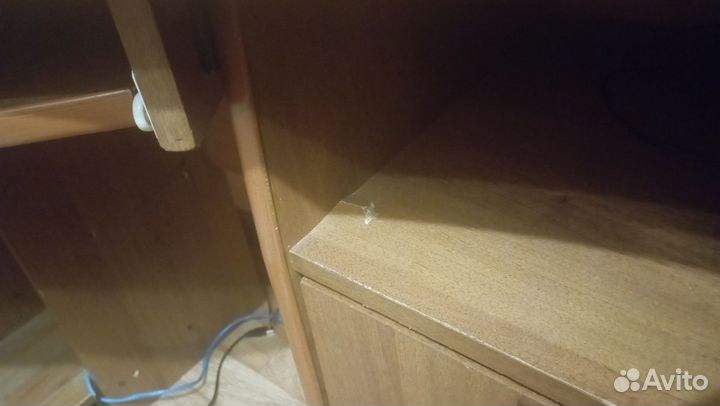 Компьютерный стол