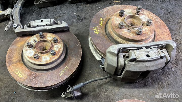Тормоза Бмв е90 е92 335 х1 е84