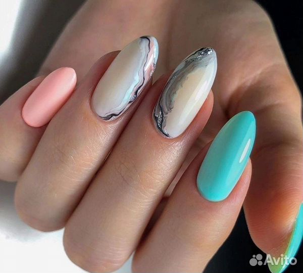 Маникюр/Педикюр в студии красоты