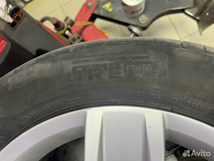 Pirelli Cinturato P7 215/55 R17