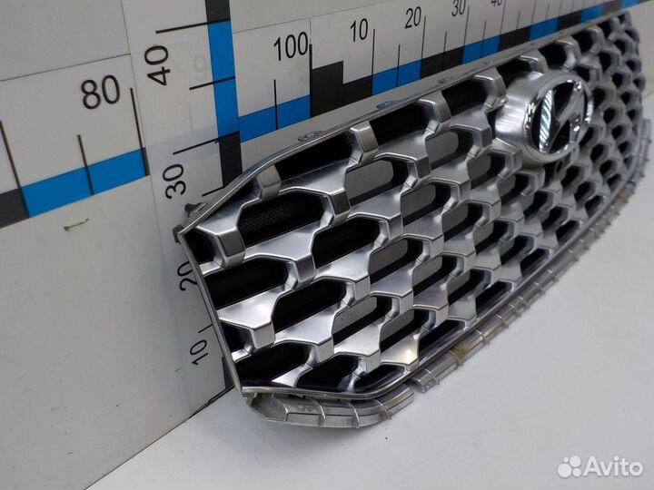 Решетка радиатора Hyundai Santa Fe