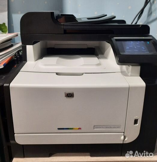 Цветной лазерный принтер мфу