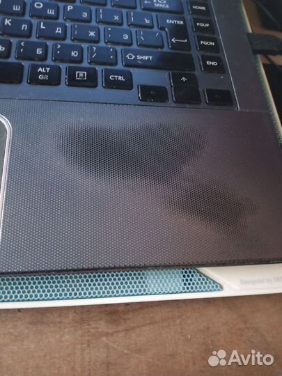 Ноутбук toshiba