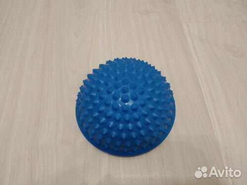 Массажная сфера игольчатая