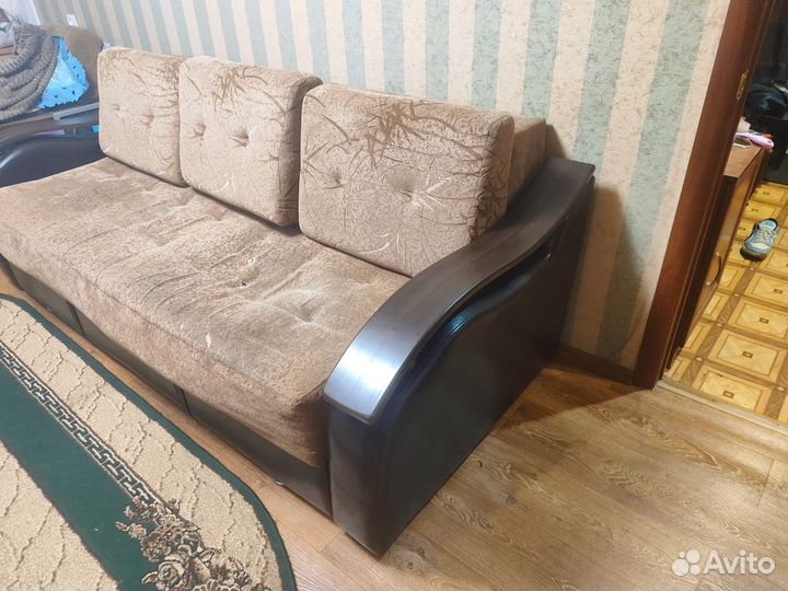 Диван еврокнижка бу