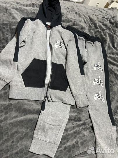 Спортивный костюм nike jordan