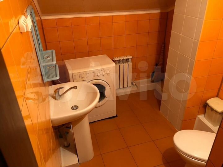 Комната 30 м² в 4-к., 2/2 эт.