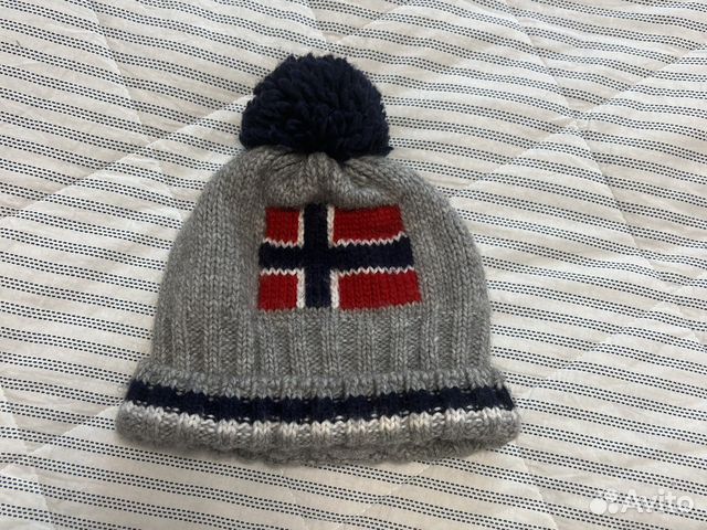 Продам норвежскую зимнюю шапку 52 размер