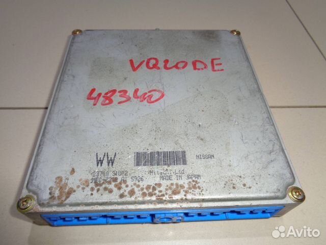Блок управления двс nissan VQ20DE