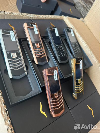 Vertu Signature S Design Pure Chocolate, 4 ГБ