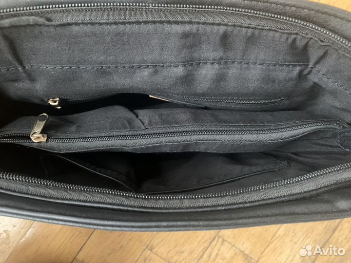 Женская черная сумка