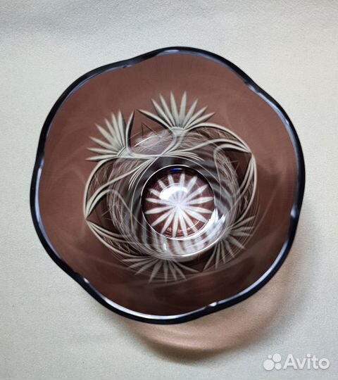 Ваза для цветов. Марганцевое стекло