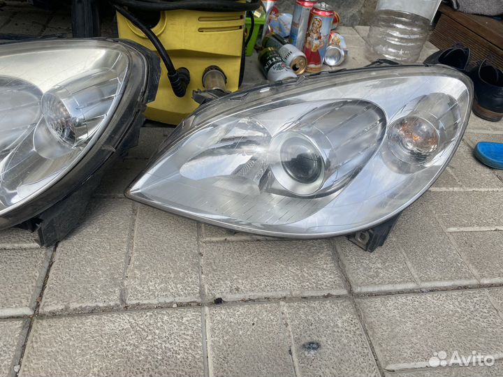Фара MB w245