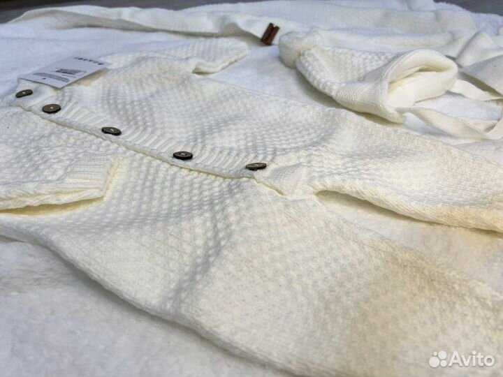 Вязанный комплект на выписку