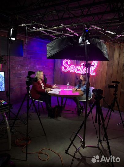 Проведение трансляций/Интервью/Вебинары/Подкасты