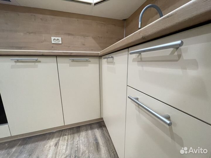 Кухни на заказ (реальная цена)кс07 27944