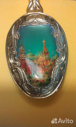 Сувенирная ложечка из Москвы