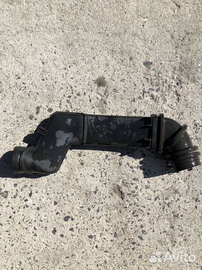 Патрубок воздушного фильтра Mercedes Benz W202