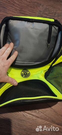 Переноска для кошек и собак