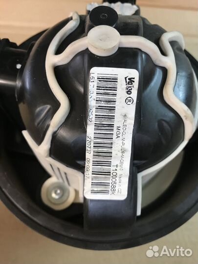 Моторчик печки Peugeot 308