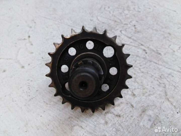 Промежуточный вал двигателя