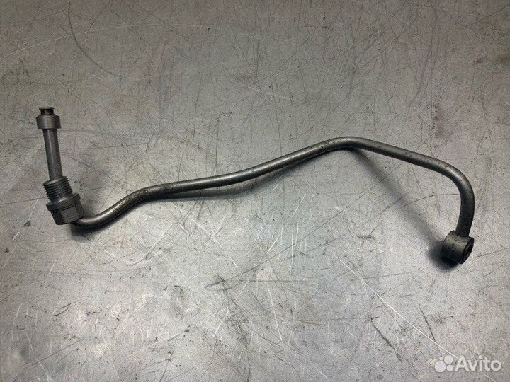 Трубка подачи масла в турбину Renault Megane