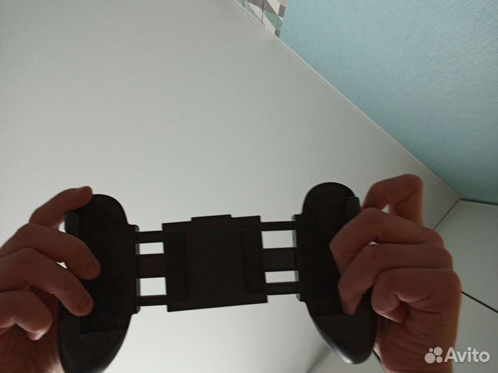 Держатель для телефона геймерский
