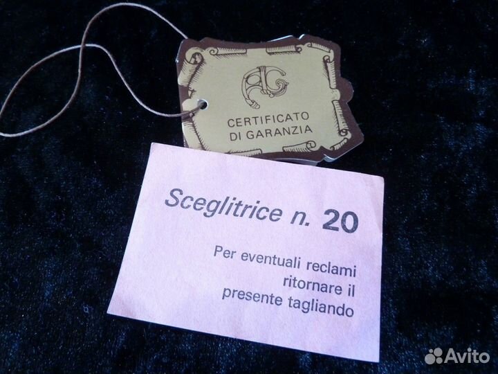 Статуэтка Джузеппе Армани