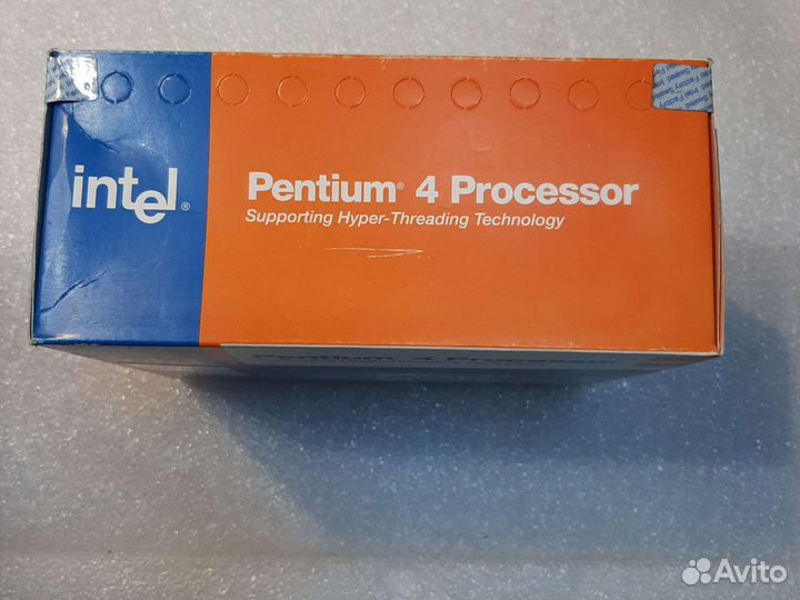 Процессор Intel Pentium 4 2,8/1/800 box новый