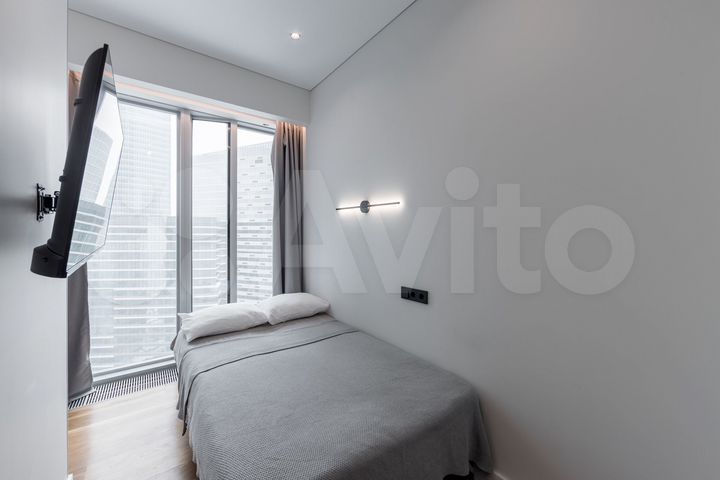 Квартира-студия, 16,8 м², 32/88 эт.