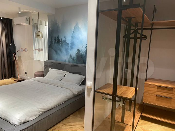 3-к. квартира, 105 м², 1/4 эт.