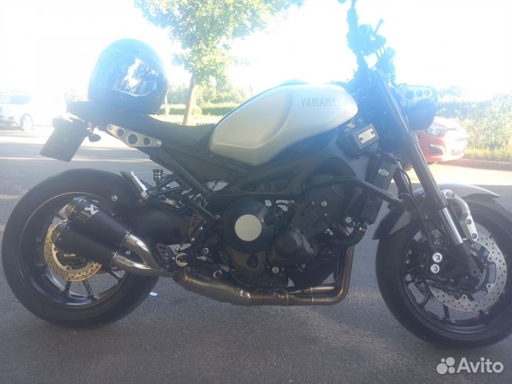 Yamaha XSR900
