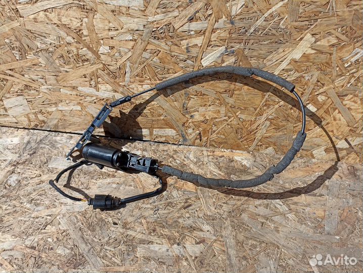 Доводчик багажника Audi A8 D3