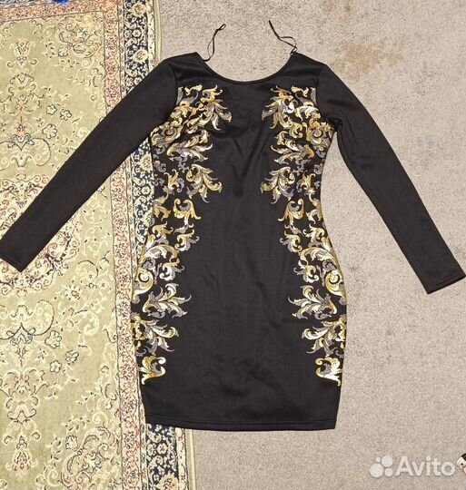 Нарядное платье