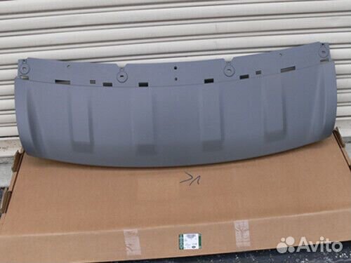 Крышка отверстия для буксровочного крюка