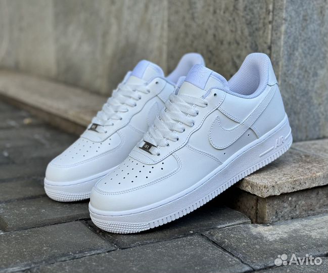 Nike Air Force 1 Low White