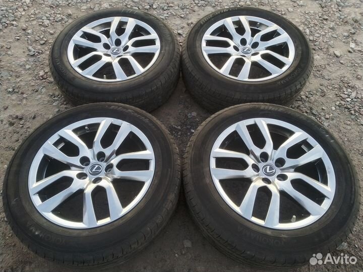 R18 Yokohama BluEarth E51 225/60, PCD 5x114.3 DIA 60.1