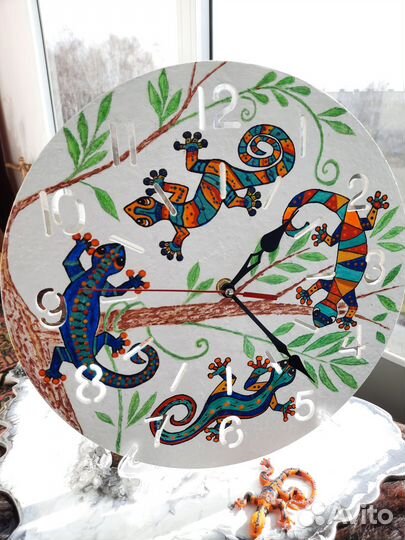 Часы, авторский дизайн